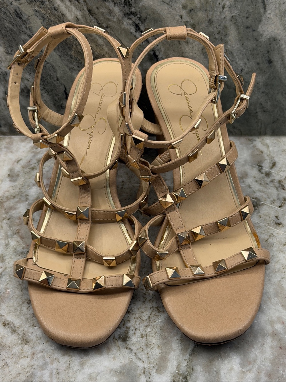 Jessica Simpson Annida Women’s Summer Nude Pyramid-Stud Gladiator Heeled Sandals